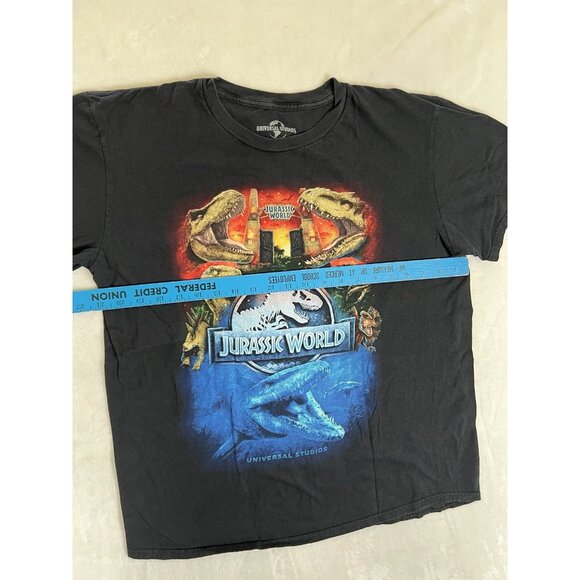 Universal Studios Jurassic World T-Shirt Large Graphic Print Theme Park Dinosaur - Picture 3 of 7